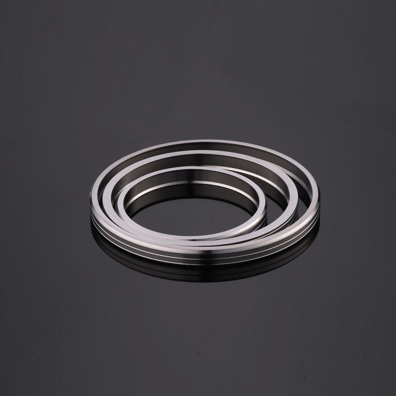 What is the role of the pipe clamp ring?
